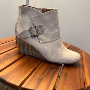 Women's Tan Ankle Boots